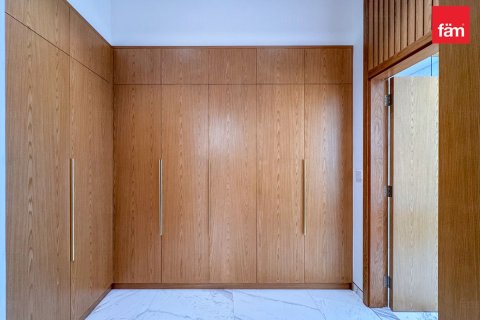 Vila u Dubai, UAE 5 spavaćih soba, 672 m2 Br. 715129 - fotografija 17