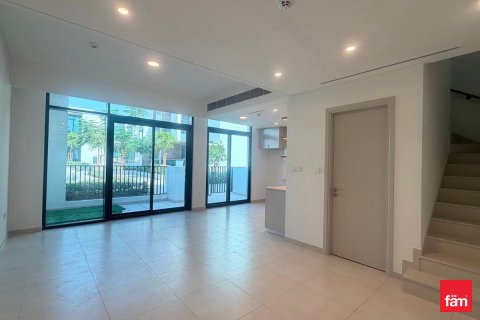 Villa en alquiler en Dubai, EAU 3 dormitorios, 118 m2 № 715131 - foto 4