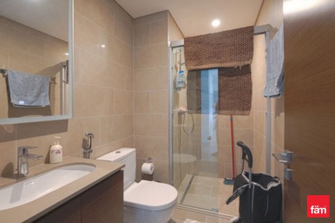 Apartment in Dubai, UAE 2 bedrooms, 75 sq.m. № 715133 - photo 5