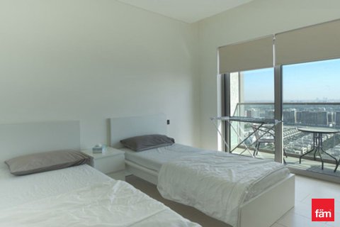 Apartment in Dubai, UAE 2 bedrooms, 75 sq.m. № 715133 - photo 3