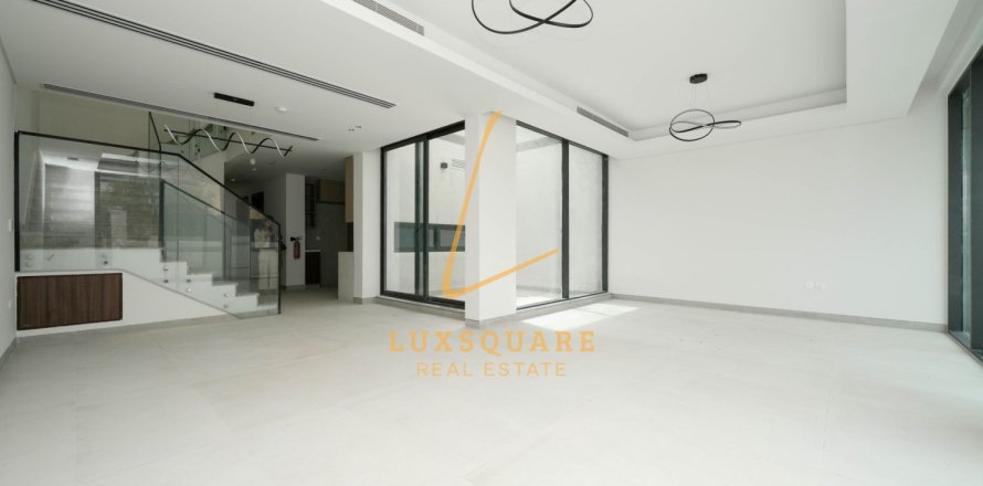 Radhus i Al Furjan, Dubai, UAE 4 sovrum, 672 kvm Nr. 715256