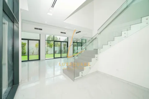 Villa in Al Furjan, Dubai, UAE 5 bedrooms, 570 sq.m. № 715251 - photo 14