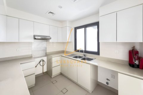 Villa in Dubai Hills Estate, UAE 3 bedrooms, 196 sq.m. № 715253 - photo 5