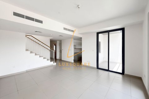 Villa in Dubai Hills Estate, UAE 3 bedrooms, 196 sq.m. № 715253 - photo 3