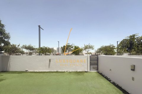 Villa in Dubai Hills Estate, UAE 3 bedrooms, 196 sq.m. № 715253 - photo 19