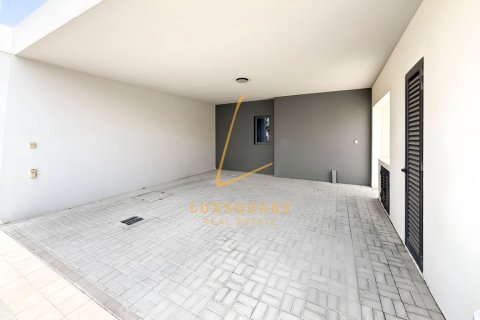 Villa in Dubai Hills Estate, UAE 3 bedrooms, 196 sq.m. № 715253 - photo 7