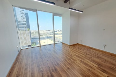 Birojs Business Bay, Dubaijā, AAE 237 m2 Nr. 677409