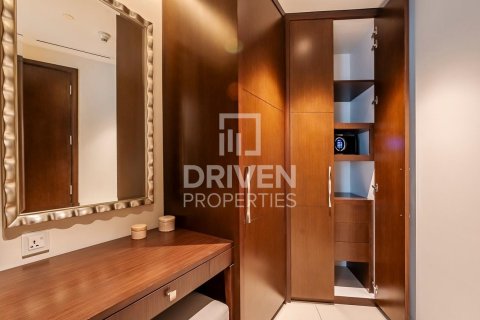 Downtown Dubai (Downtown Burj Dubai), Dubai, UAE의 판매용 아파트 침실 2개, 135제곱미터 번호 653810 - 사진 9