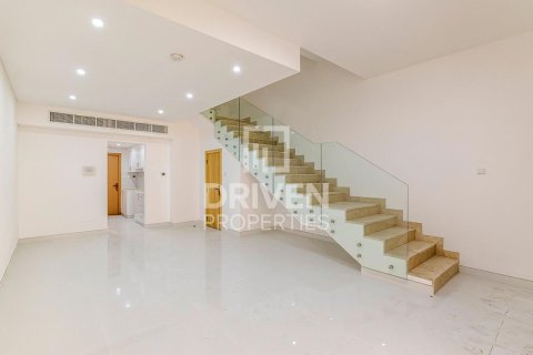 Jumeirah Village Circle, Dubai, संयुक्त अरब अमीरात में टाउनहाउस, 4 बेडरूम, 240 वर्ग मीटर, संख्या 653797 - फ़ोटो 5