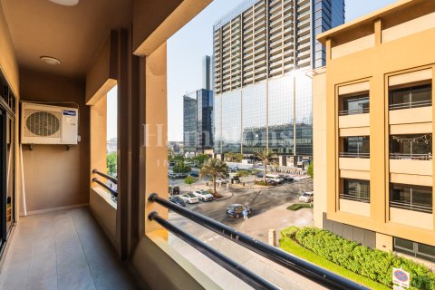 Apartment in Greens, Dubai, UAE 2 bedrooms, 130.81950139 sq.m. № 651044 - photo 11