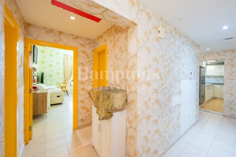 Apartment in Greens, Dubai, UAE 2 bedrooms, 130.81950139 sq.m. № 651044 - photo 17