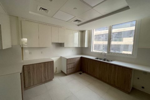 Apartman u gradu Mirdif, Dubai, UAE 3 spavaće sobe, 166 m2 Br. 687148 - Slika 2