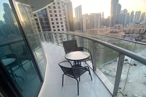 Appartamento in vendita a Downtown Dubai (Downtown Burj Dubai), Dubai, EAU 2 camere da letto, 115 mq. № 687146 - foto 10
