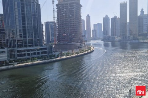 Apartmen di Business Bay, Dubai, UAE 2 bilik tidur, 124.7 meter persegi № 769292 - foto 21