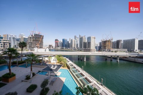Apartmen di Business Bay, Dubai, UAE 2 bilik tidur, 124.7 meter persegi № 769292 - foto 20