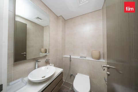 Apartmen di Business Bay, Dubai, UAE 2 bilik tidur, 124.7 meter persegi № 769292 - foto 23