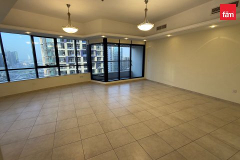 Appartamento a Dubai, EAU 4 camere da letto, 216.1 mq. № 769294