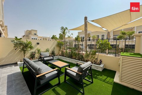 Σπίτι σε Dubai, ΗΑΕ 4 υπνοδωμάτια, 144 τ.μ. Αρ. 766553 - φωτογραφία 17
