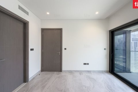 Apartmen di Business Bay, Dubai, UAE 1 bilik tidur, 66.1 meter persegi № 766554 - foto 7