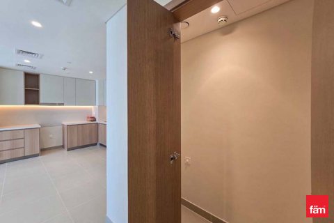Пәтер Дубай, БАӘ-да 3 жатын бөлмелер, 150.5 м² № 641669 - фото 10