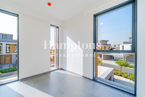 Arabian Ranches 3, Dubai, UAE의 임대용 빌라 침실 5개, 419.92156000제곱미터 번호 688455 - 사진 12