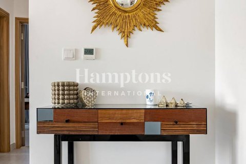 Apartmán v Business Bay, Dubai, SAE 1 spálňa, 71.62821300 m2 č. 688451 - Fotografia 9