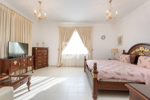 Vila di Falcon City of Wonders, Dubai, UEA 5 kamar tidur, 814 m2 nomor 643107 - foto 18