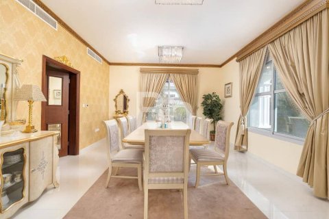 Vila di Falcon City of Wonders, Dubai, UEA 5 kamar tidur, 814 m2 nomor 643107 - foto 11