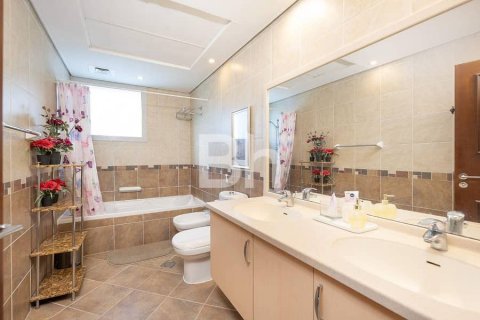 Vila di Falcon City of Wonders, Dubai, UEA 5 kamar tidur, 814 m2 nomor 643107 - foto 19