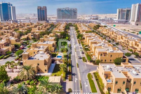 Al Furjan, Dubai, संयुक्त अरब अमीरात में अपार्टमेंट, 1 बेडरूम, 80 वर्ग मीटर, संख्या 643106 - फ़ोटो 2