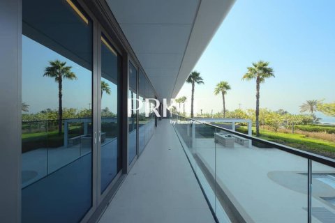 Apartament na sprzedaż w Palm Jumeirah, Dubai, ZEA 3 sypialnie, 572 mkw., nr 643108 - zdjęcie 22