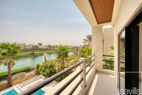 Üürile anda villa asukohaga Meadows, Dubai, AÜE: 5 magamistoaga, 702 m² Nr 635243 - pilt 27