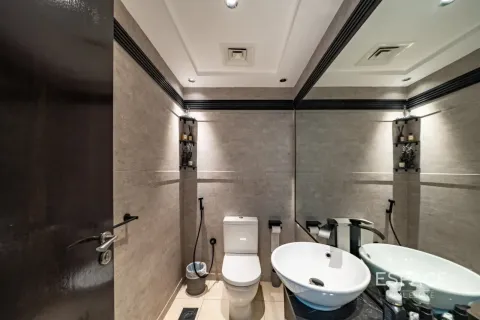 Apartmán v 23 MARINA TOWER v Dubai Marina, SAE 3 spálne, 201 m2 č. 738492 - Fotografia 11