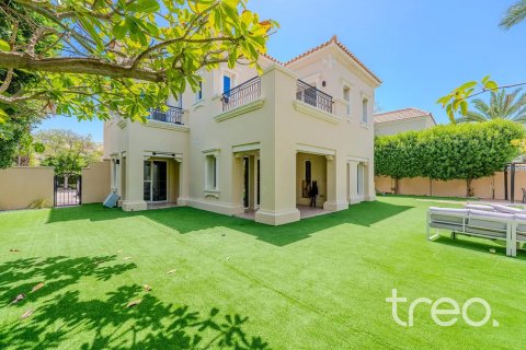 Villa till försäljning i Arabian Ranches, Dubai, UAE 4 sovrum, 360.84 kvm Nr. 739200 - fotografi 4