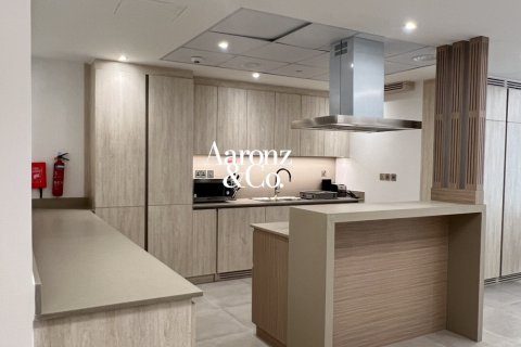 Apartment sa Jumeirah Lake Towers, Dubai, UAE 1 silid-tulugan, 128 sq.m. № 760382 - larawan 13