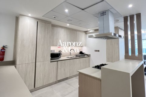 Apartment sa Jumeirah Lake Towers, Dubai, UAE 1 silid-tulugan, 128 sq.m. № 760382 - larawan 10