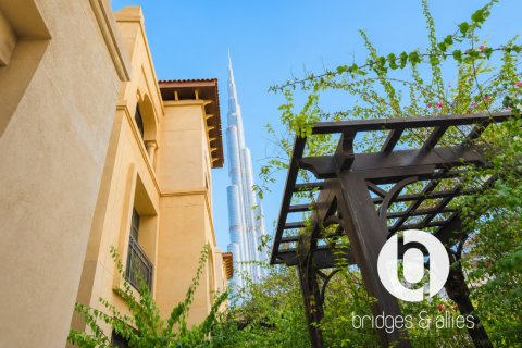 Old Town, Dubai, संयुक्त अरब अमीरात में अपार्टमेंट, 1 बेडरूम, 135 वर्ग मीटर, संख्या 760387 - फ़ोटो 9