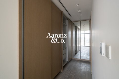 Al Furjan, Dubai, UAE의 임대용 빌라 침실 5개, 570제곱미터 번호 760384 - 사진 16