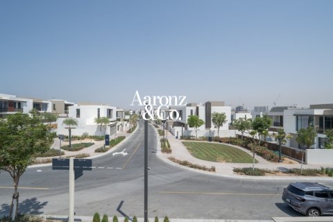 Al Furjan, Dubai, UAE의 임대용 빌라 침실 5개, 570제곱미터 번호 760384 - 사진 29