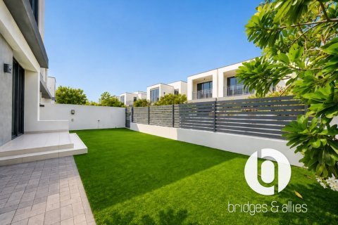Vila di Dubai Hills Estate, UAE 4 bilik tidur, 229 meter persegi № 760386 - foto 9