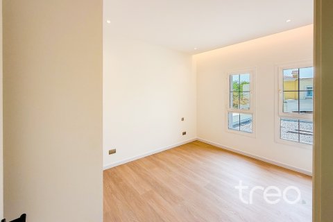 Villa en alquiler en Arabian Ranches, Dubai, EAU 3 dormitorios, 236.07 m2 № 755480 - foto 8