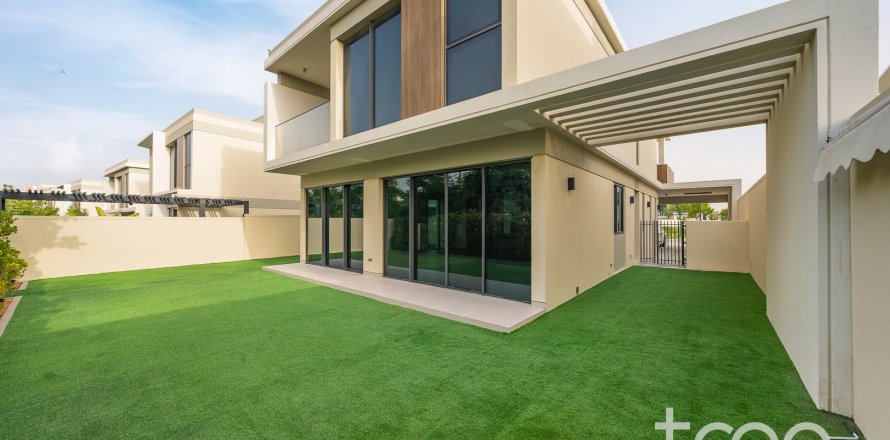 Villa itt: Tilal Al Ghaf, Dubai, EAE, 4 hálószoba, 373.1 m², azonosító: 755474