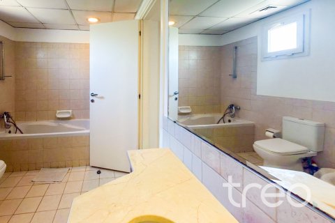 Villa Meadows, Dubaijā, AAE 5 istabas, 604.98 m2 Nr. 755476 - attēls 9