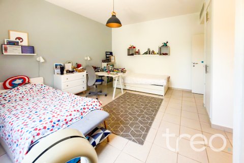 Villa Meadows, Dubaijā, AAE 5 istabas, 604.98 m2 Nr. 755476 - attēls 15