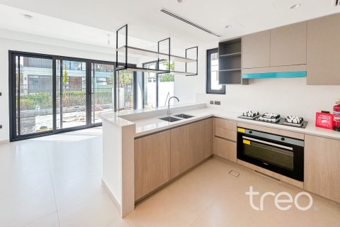 Villa til leje i Tilal Al Ghaf, Dubai, UAE 4 soveværelser, 316.89 kvm № 755478 - foto 2
