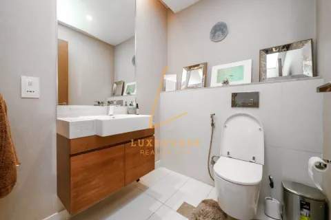 Huoneisto Al Wasl, Dubai, Arabiemiraatit 1 makuuhuone, 117 m2 № 662663 - kuva 22