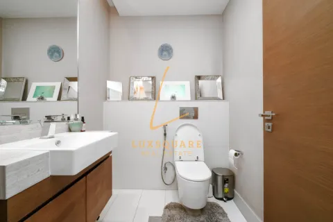 Huoneisto Al Wasl, Dubai, Arabiemiraatit 1 makuuhuone, 117 m2 № 662663 - kuva 23