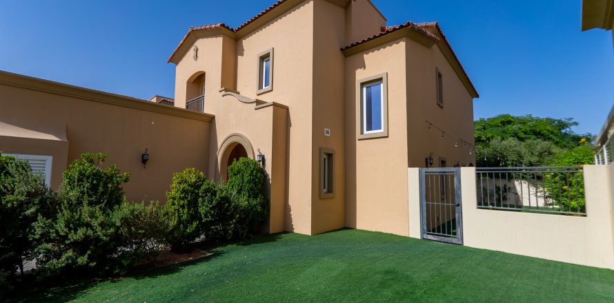 Villa i Dubai Land, Dubai, UAE 4 sovrum, 435.16 kvm Nr. 637930