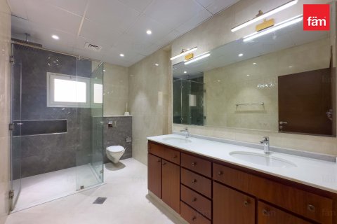 Villa sa Al Furjan, Dubai, UAE 5 silid-tulugan, 604.3 sq.m. № 633716 - larawan 29