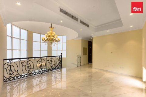Villa sa Al Furjan, Dubai, UAE 5 silid-tulugan, 604.3 sq.m. № 633716 - larawan 1